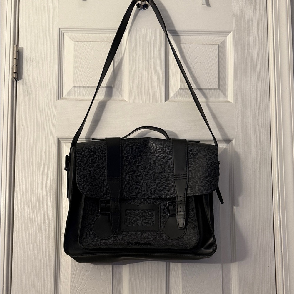 Dr.Martens Laptop Bag Black/textured
